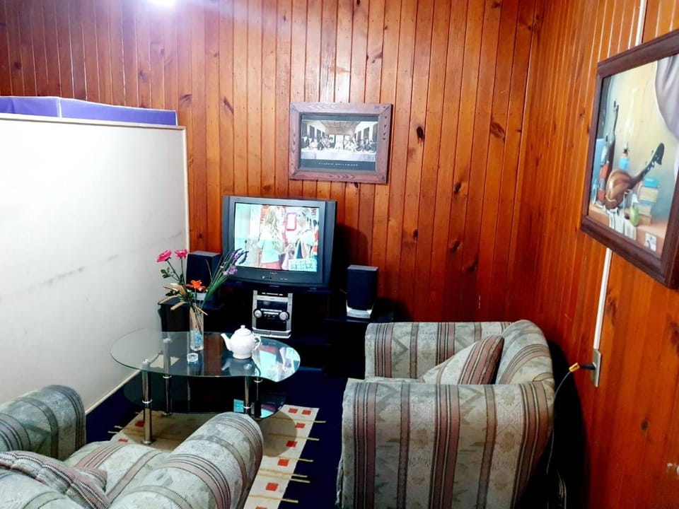cabaña amoblada independiente, sector regional Apartment in Valdivia
