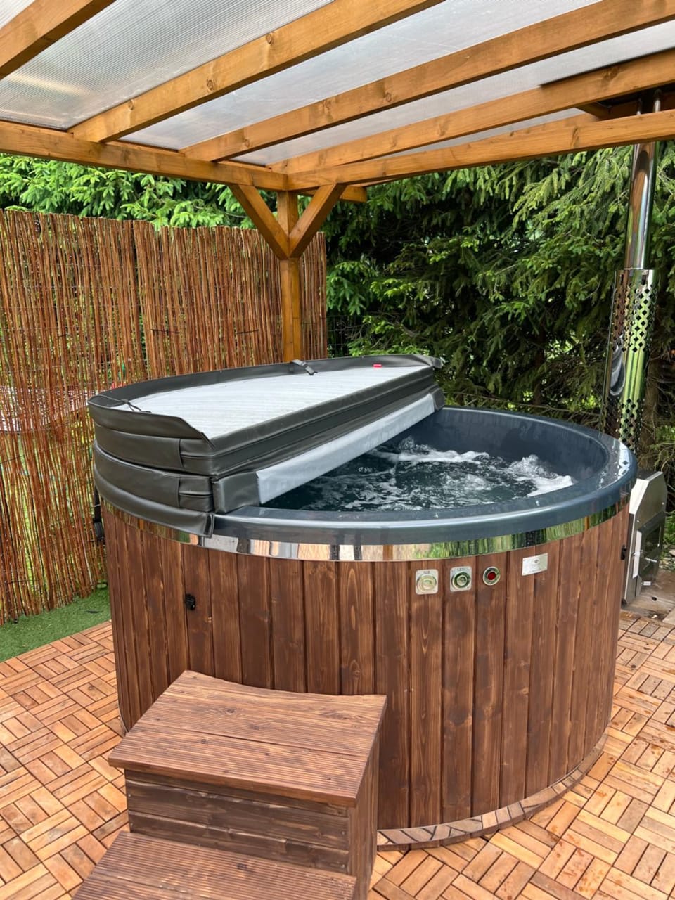 Natural landscape, Hot Tub, Hot Tub