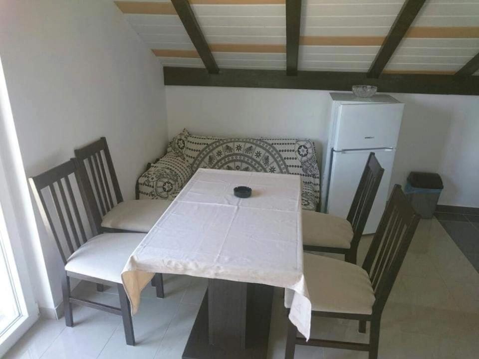 Gizmo apartments Apartment in Šibenik-Knin County, Croatia