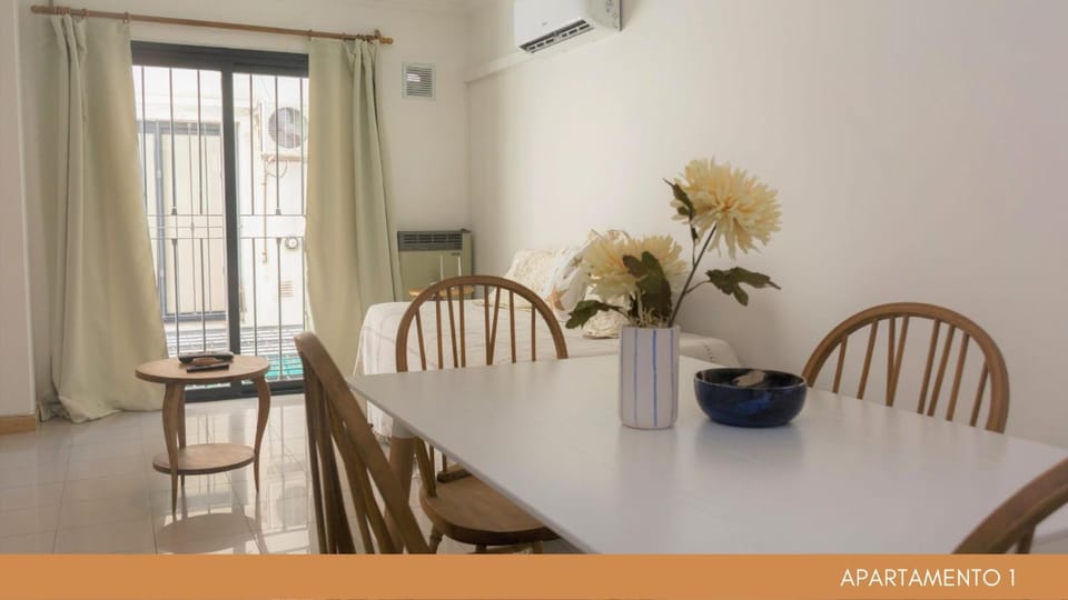 Moderno departamento en pleno centro Apartment in Mendoza