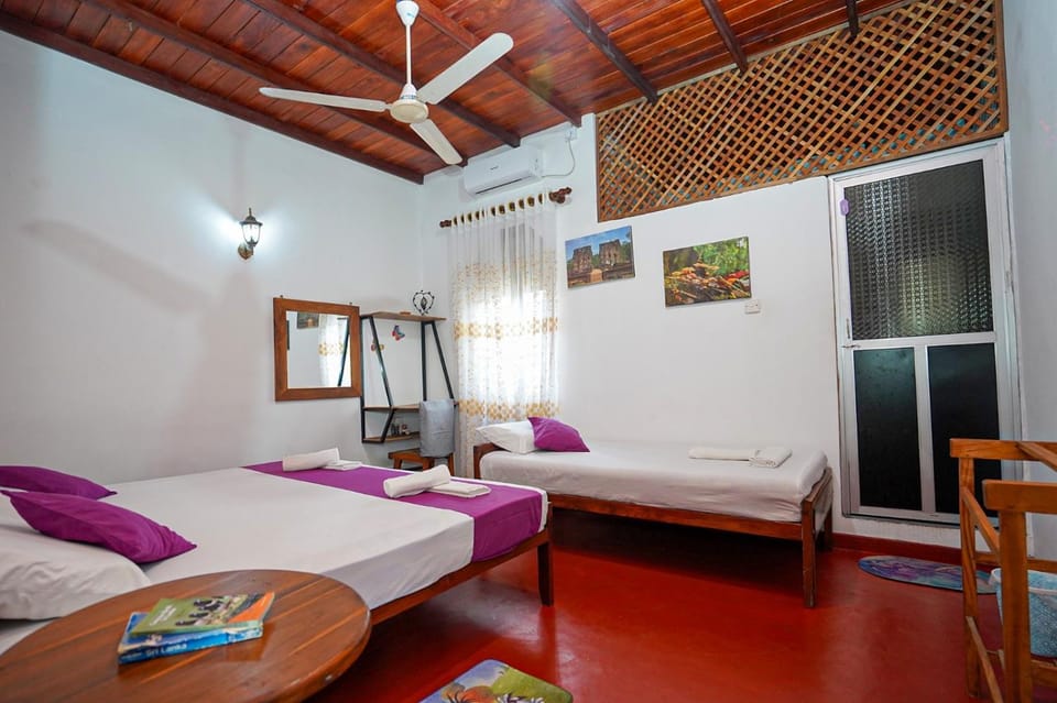 Bed, Photo of the whole room, Bedroom, fireplace, air conditioner