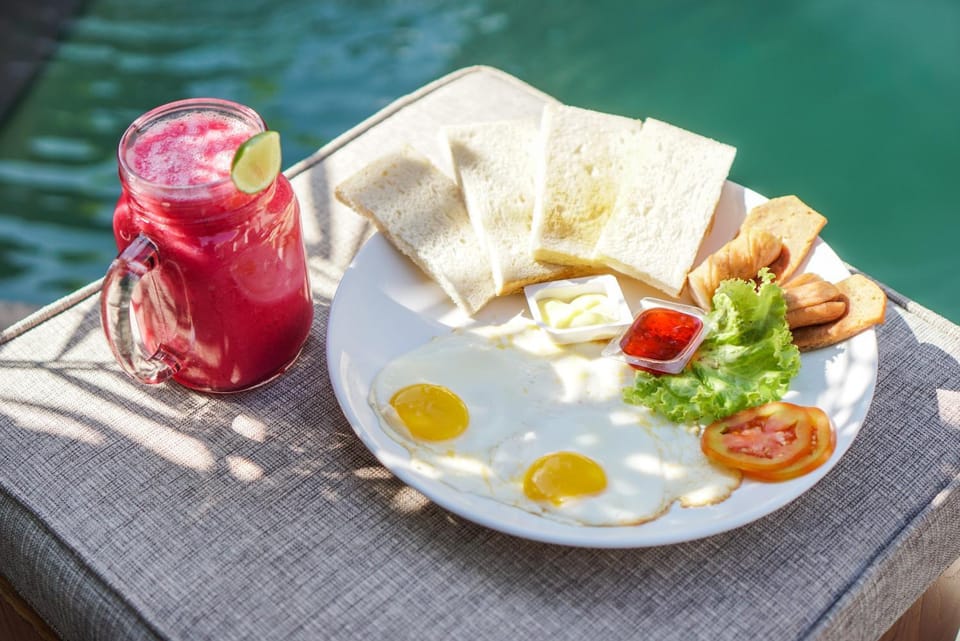 Day, Food, Pool view, Swimming pool, Breakfast, Continental breakfast, Drinks