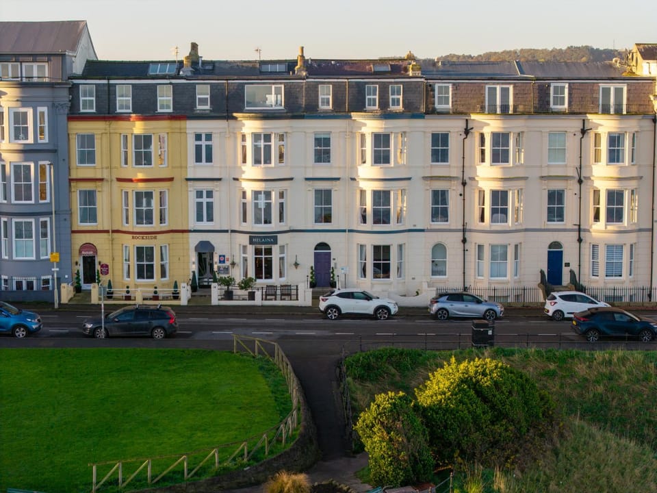 Property building, Sea view, Location, Sunrise, Parking