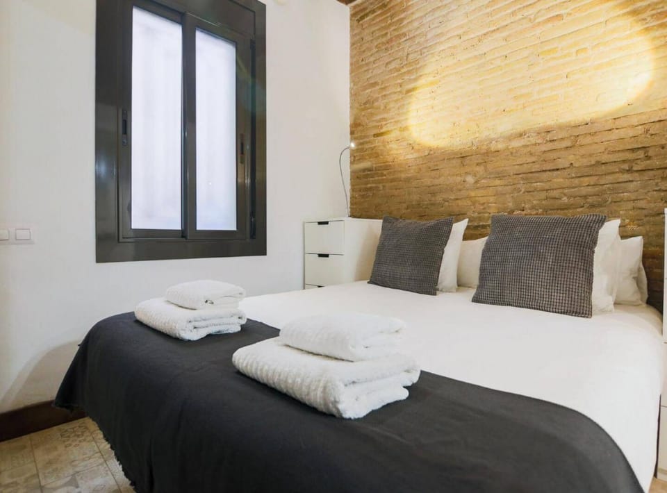DUPLEX NEAR THE BEACH Barceloneta Apartment in Barcelona
