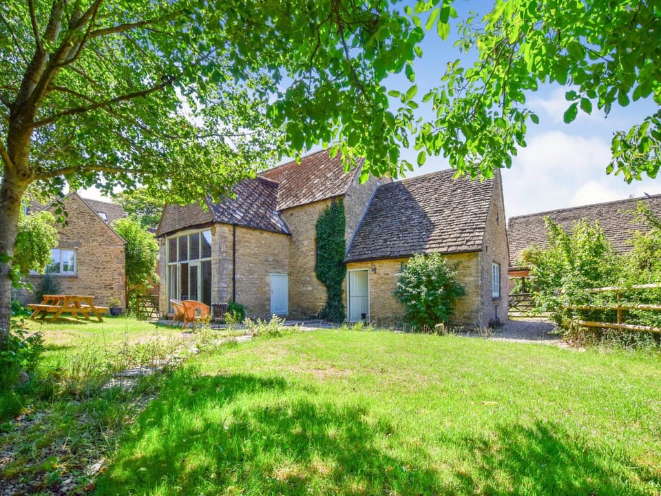 Garden, Garden, Seating area