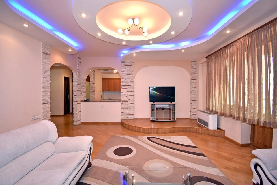 Northern Avenue 2 Bedroom Apertment With Great View HH656 Apartment in Yerevan