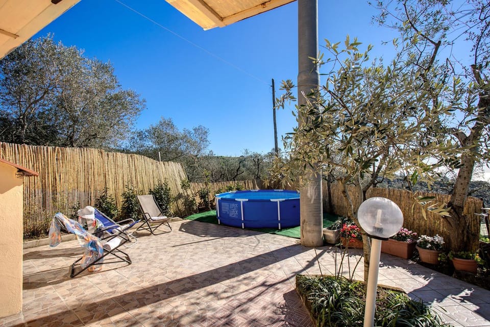 Patio, Garden, Balcony/Terrace, Swimming pool