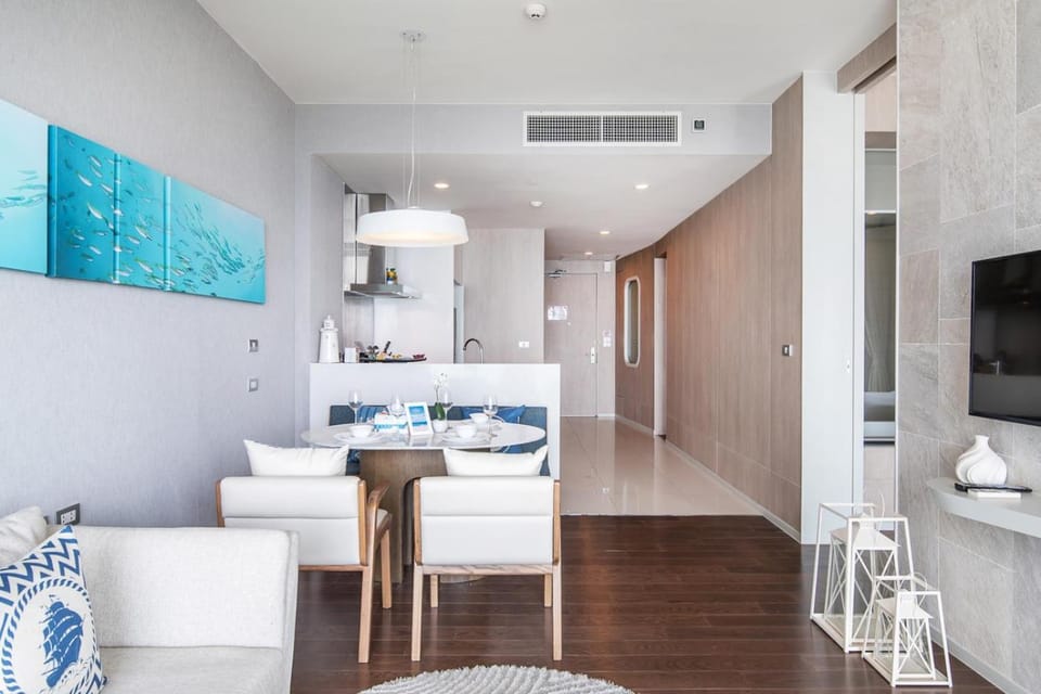 White Sands Beach-Beach Access-2BR-Luxury Stay Apartment in Pattaya City