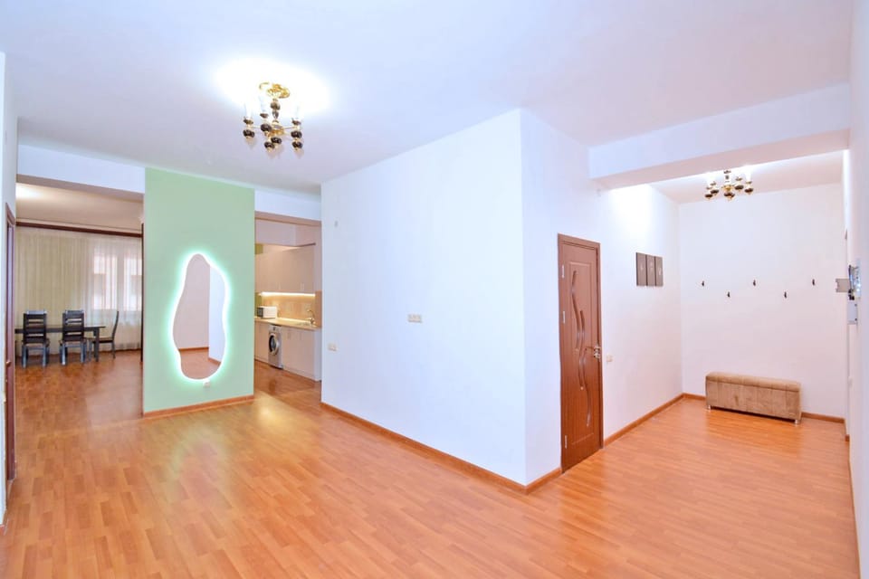 Northern Avenue 5, 2 bedrooms Comfy Apartment HH533 Apartment in Yerevan