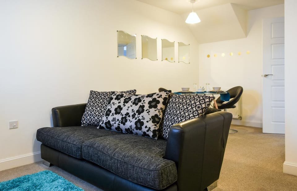 1 Bedroom Apartment Leamington Spa Hosted By Golden Key Apartment in Warwick