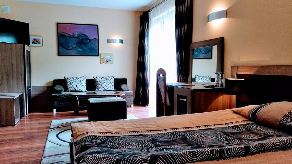 Agroturystyka Głuszyca Łomnica Farm Stay in Lower Silesian Voivodeship