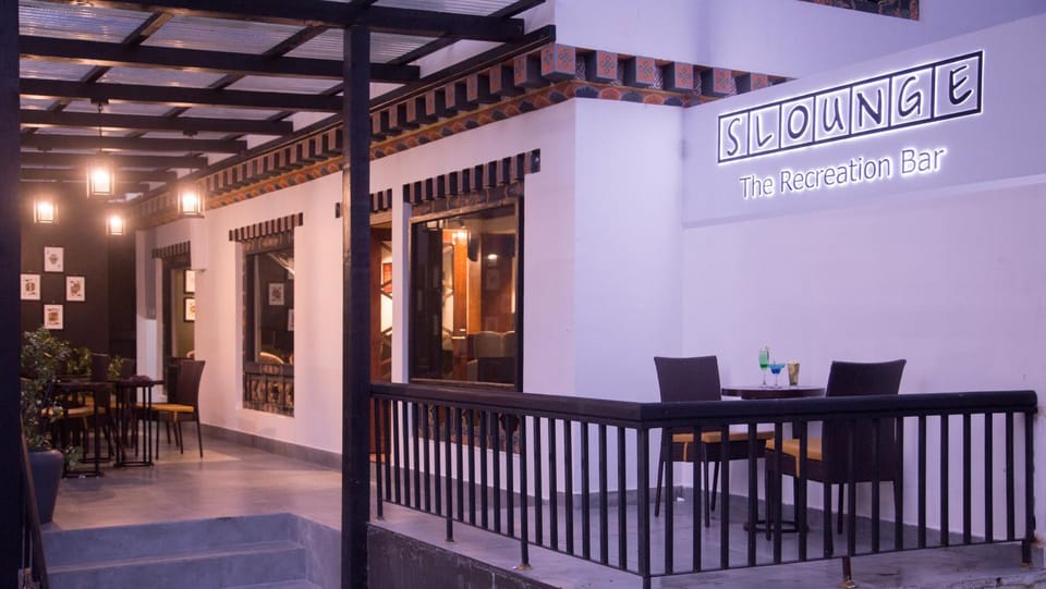 Lounge or bar