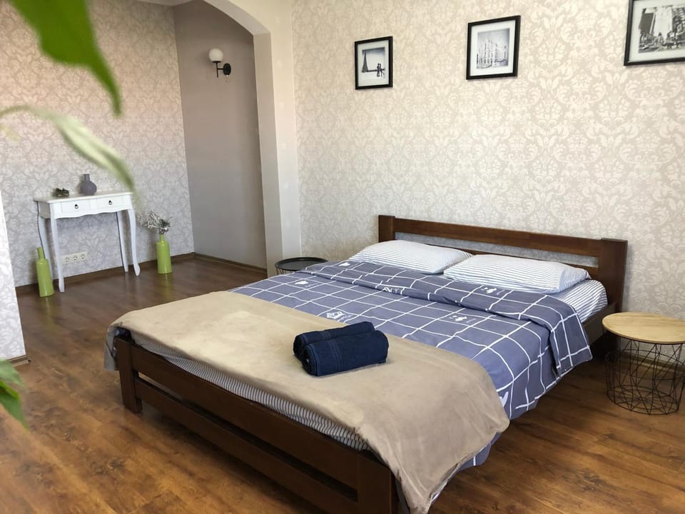 1 кім в Центрі з виглядом на Набережну Apartment in Ukraine
