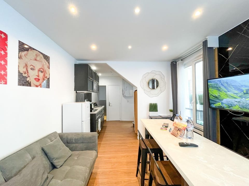 115 - Urban Louis Saint Denis Apartment in Paris