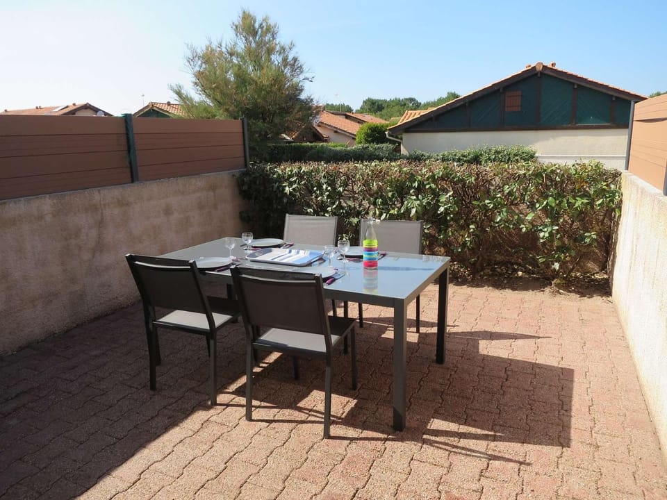 Appartement récent proche de la plage Apartment in Biscarrosse