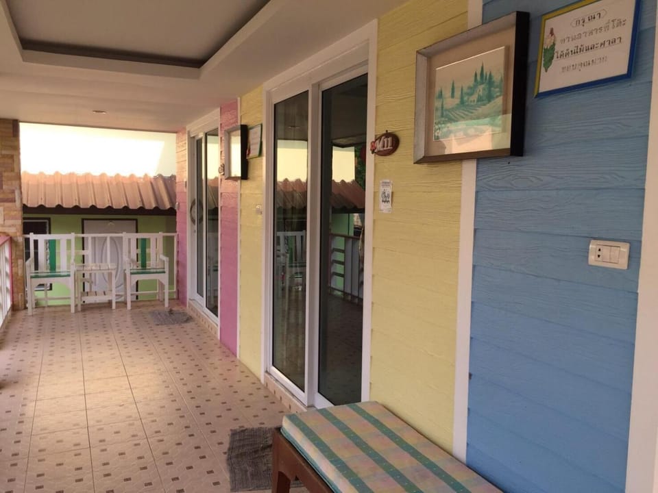 ณดา เกาะล้าน รีสอร์ท Hotel in Chon Buri Changwat