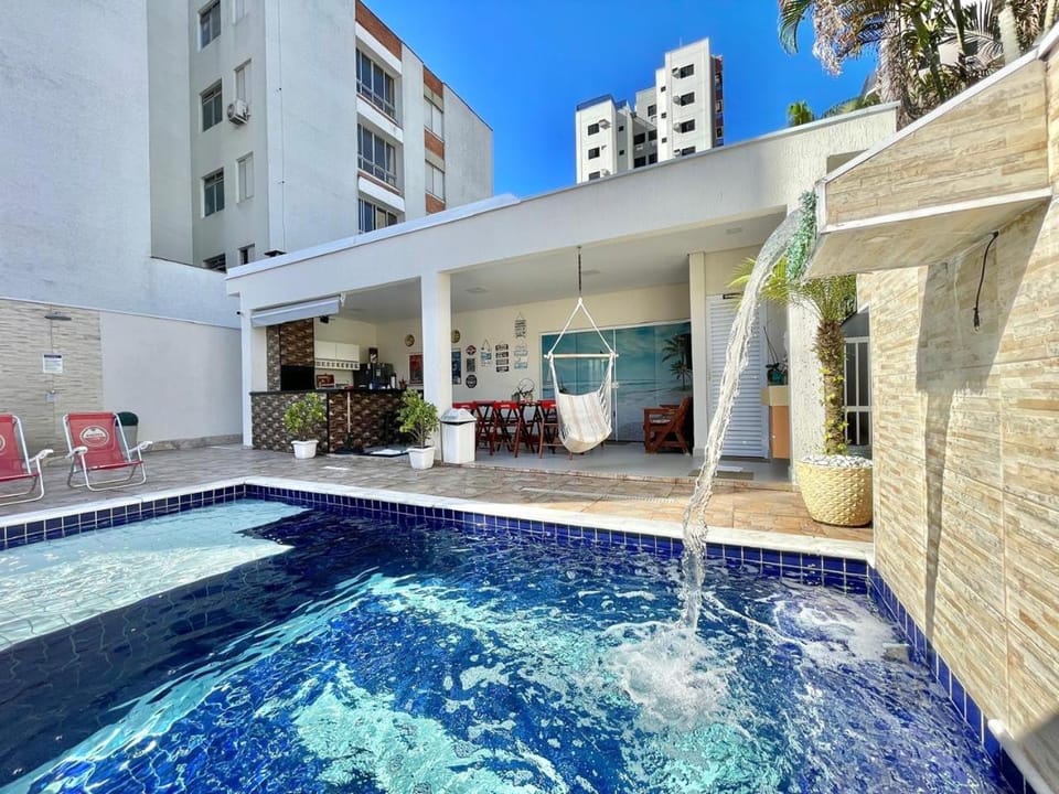 Pousada Sanlubia Enseada Guarujá Bed and Breakfast in State of São Paulo
