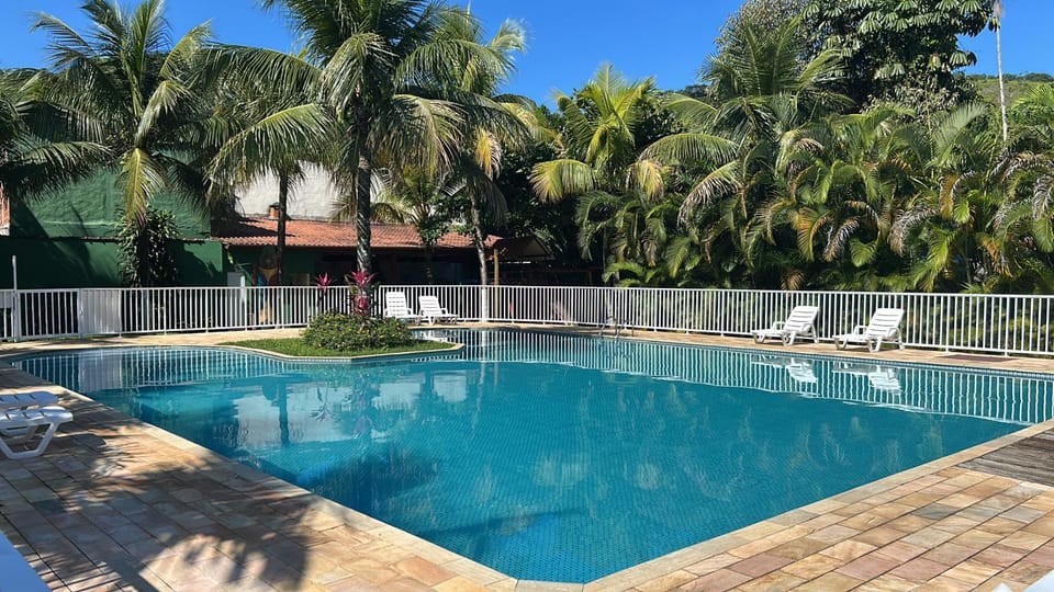 Juquehy em condomínio House in São Sebastião