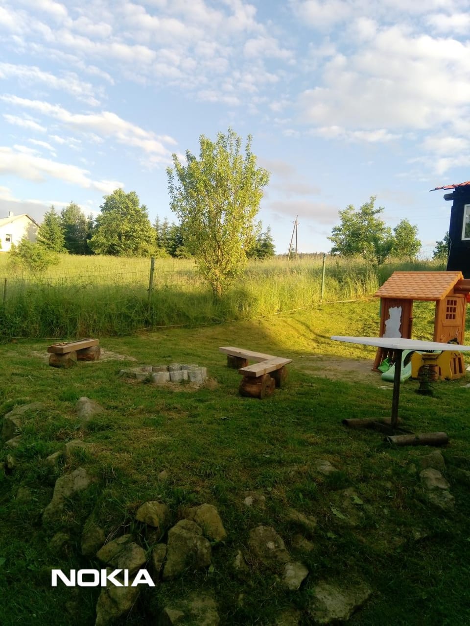 Apartament z ogrodem - Wiejska Chata Apartment in Lower Silesian Voivodeship