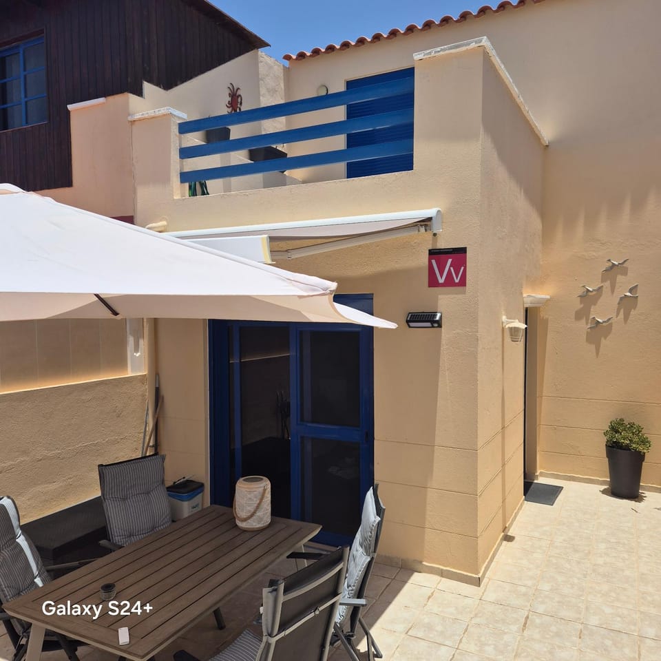 Property building, Balcony/Terrace
