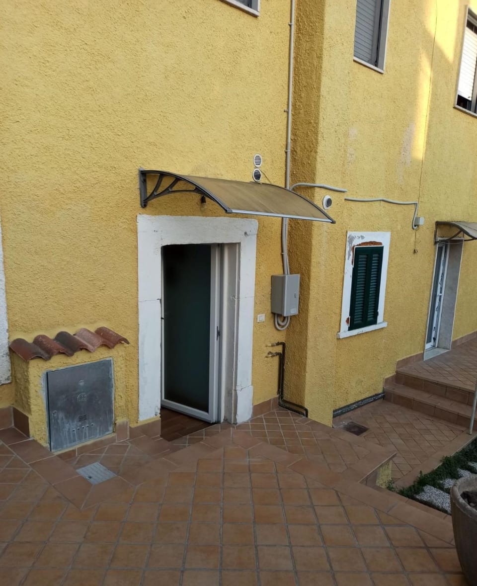 A due passi dal castello House in Abruzzo