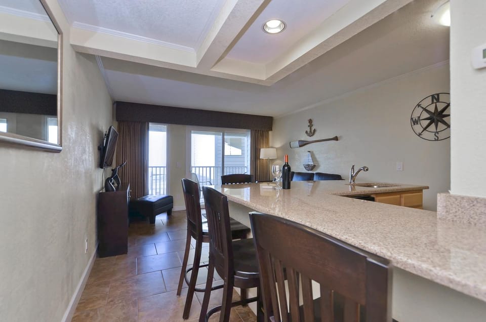 202-Pool, WIFI, Close to BUCS STADIUM Apartment in Tampa