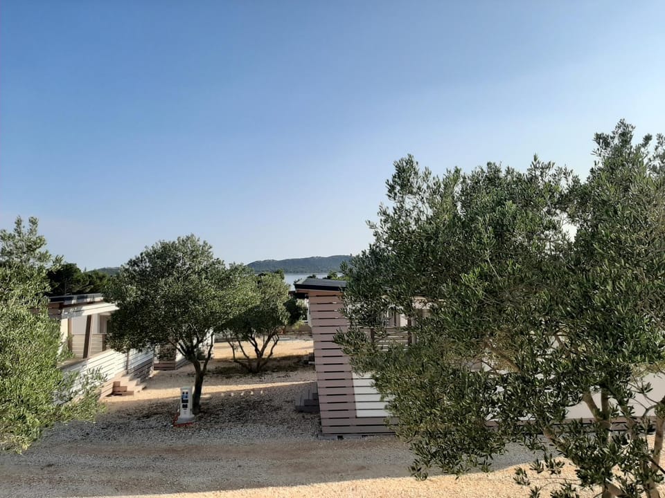 Mobile Home whit sea view LAVOJESA House in Šibenik-Knin County, Croatia