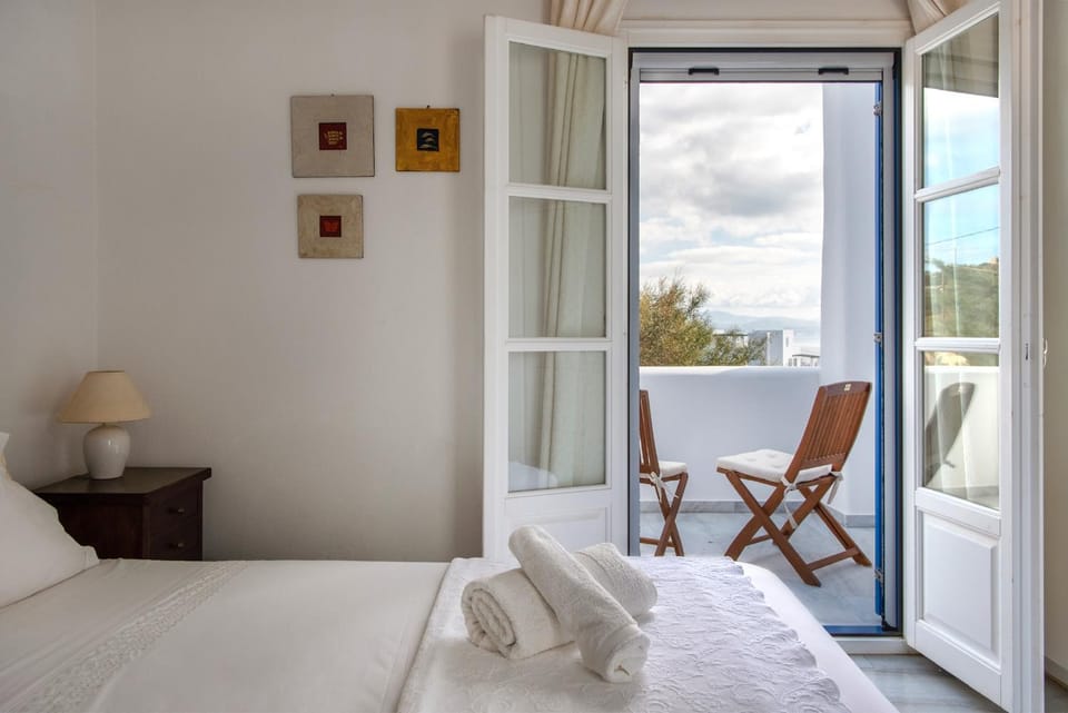 Villa Emerald House in Paros, Greece