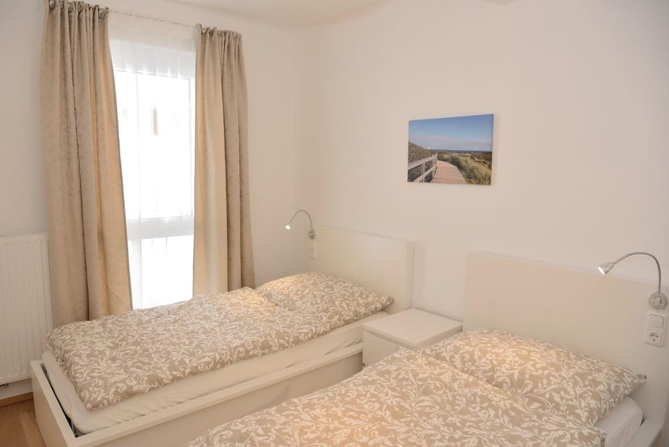 Property building, Living room, Bedroom