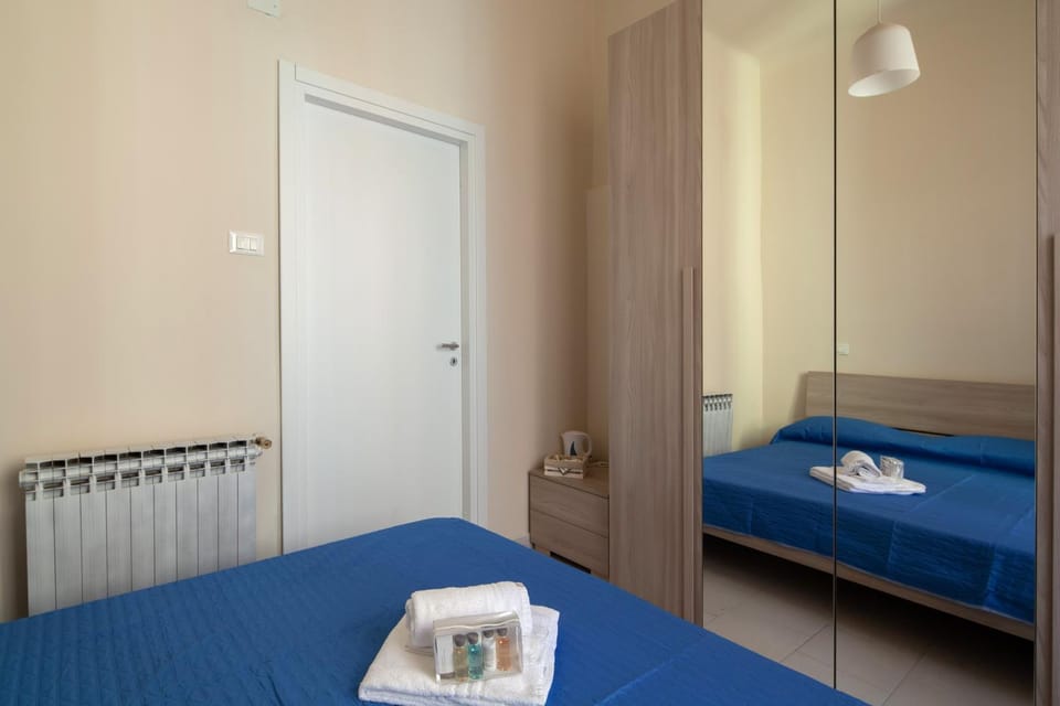 Rent Rooms La Spezia Bed and Breakfast in La Spezia