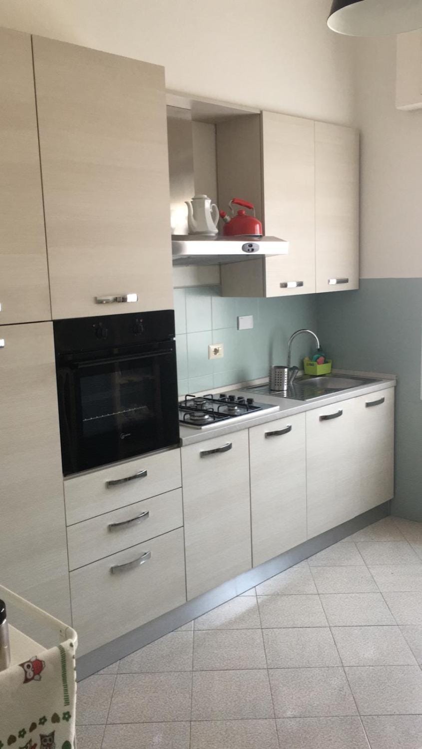Kitchen or kitchenette, pet friendly, stove