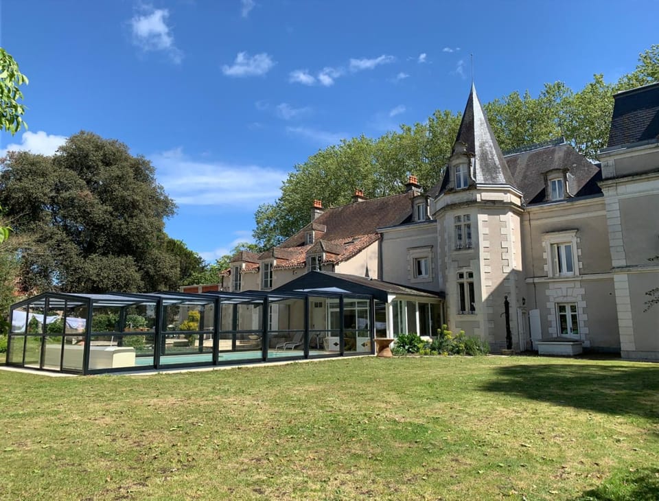 Property building, Swimming pool