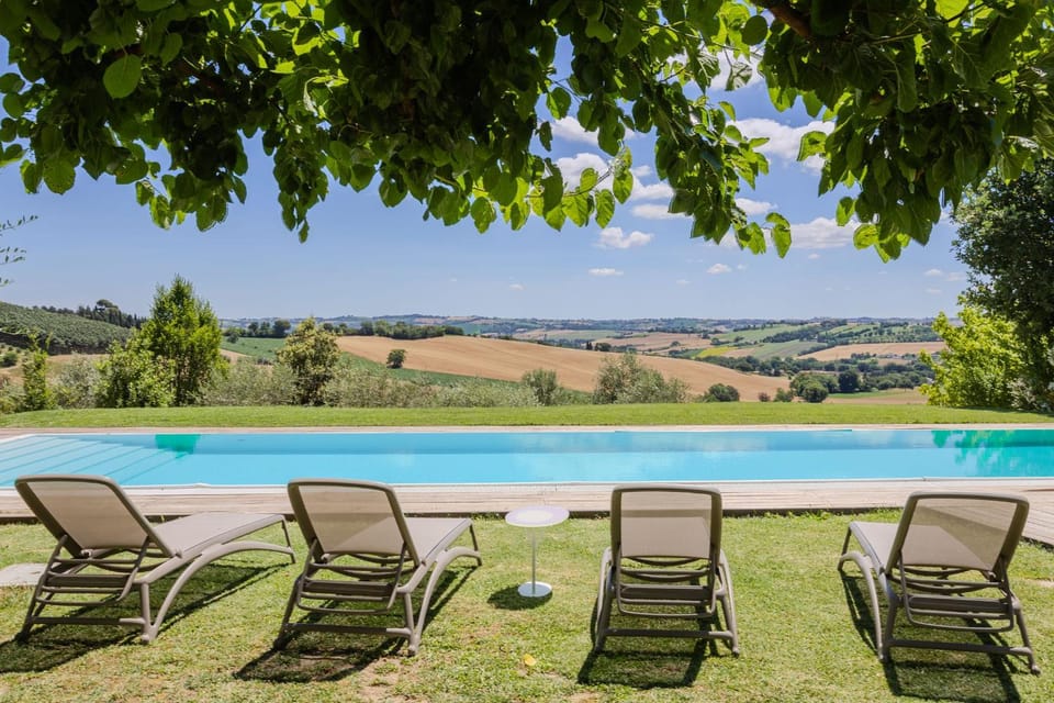 Villa Aurora Villa in Marche