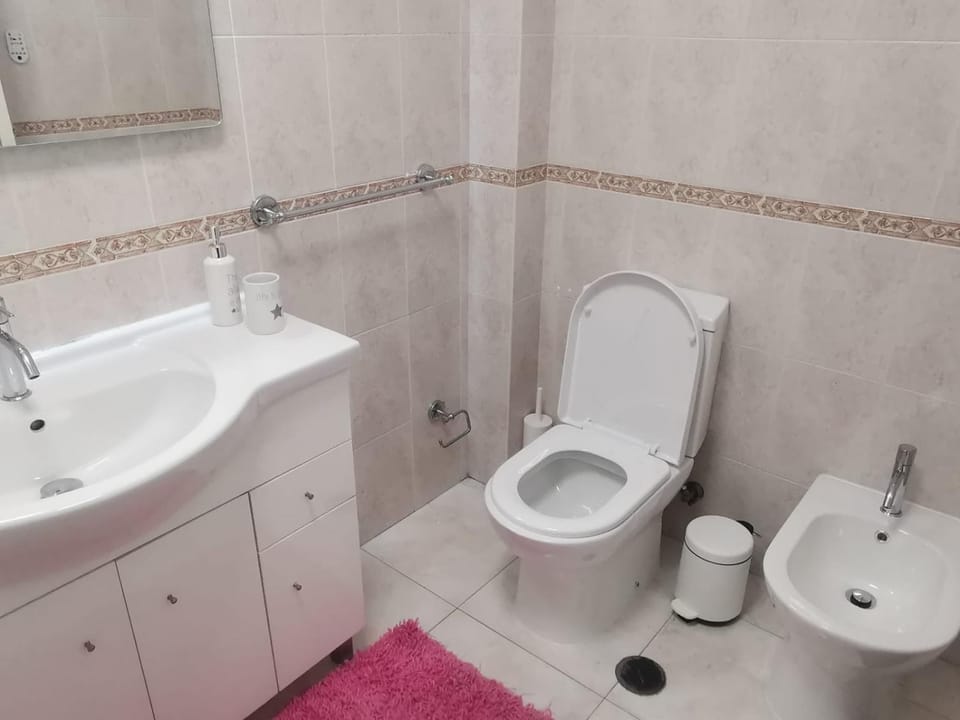Toilet, Bathroom