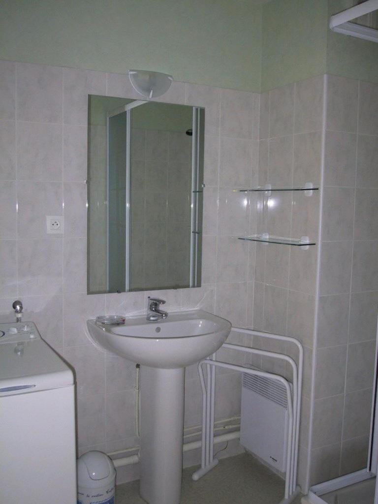 REF 088 Appartement T2 vue port Crouesty proche commerces Apartment in Arzon