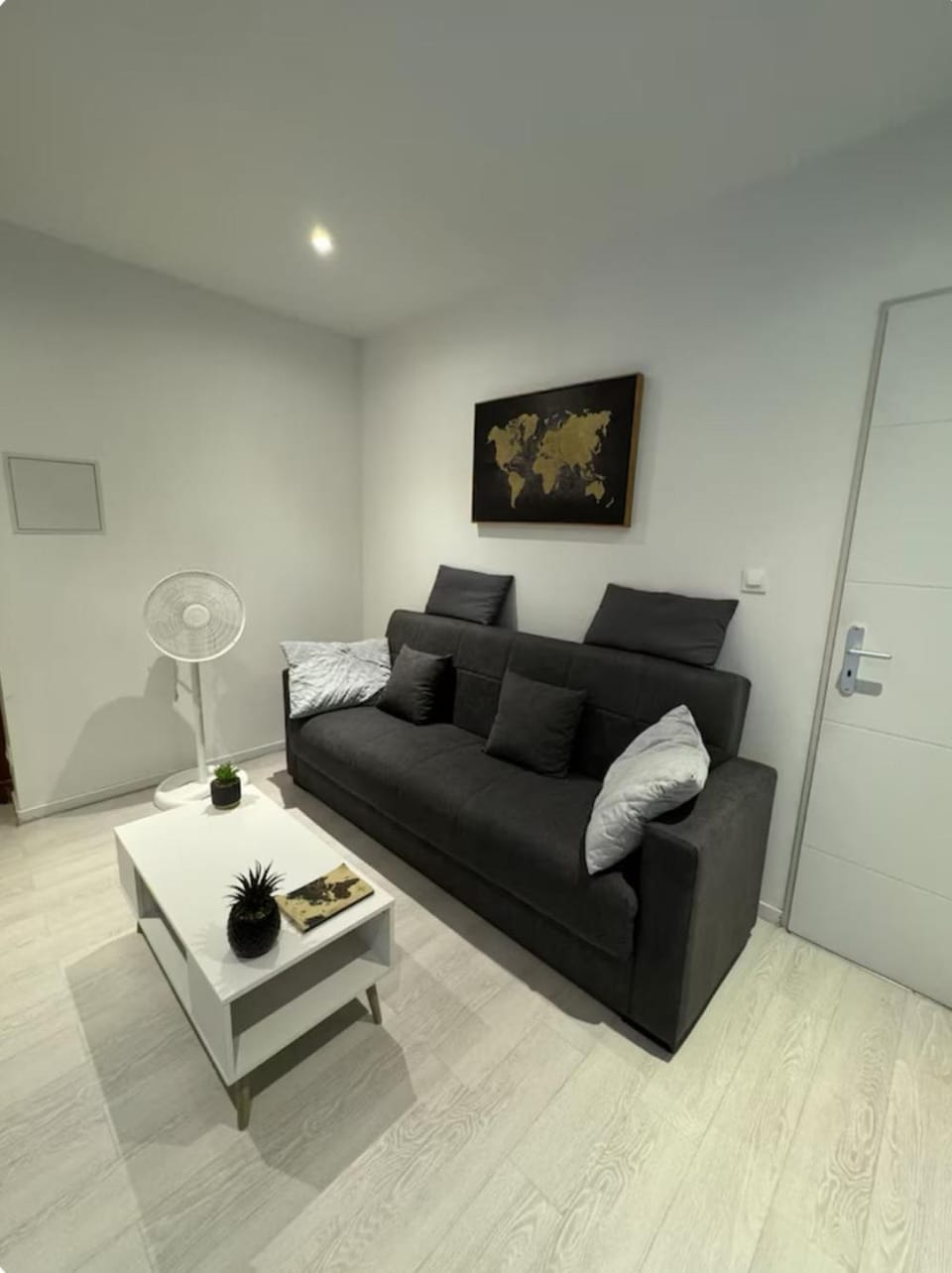 ● Le Bigourdan ● Sanctuaires - Calme - Wifi - Park Apartment in Lourdes