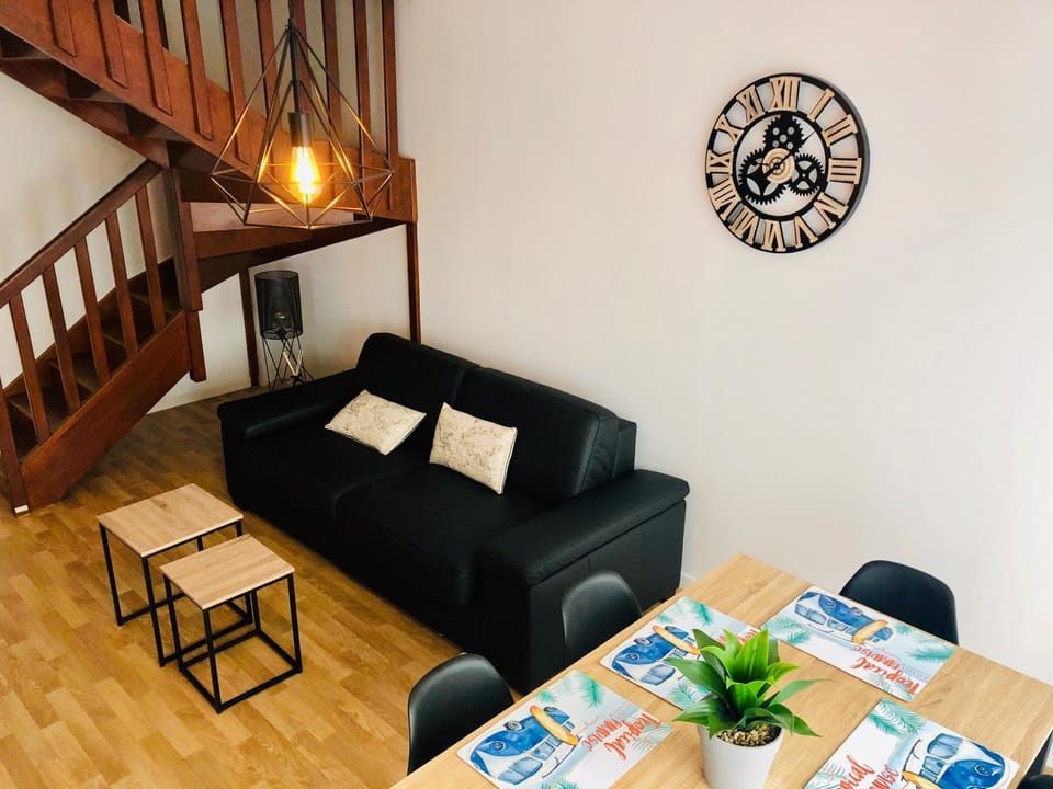 Living room, Lobby or reception