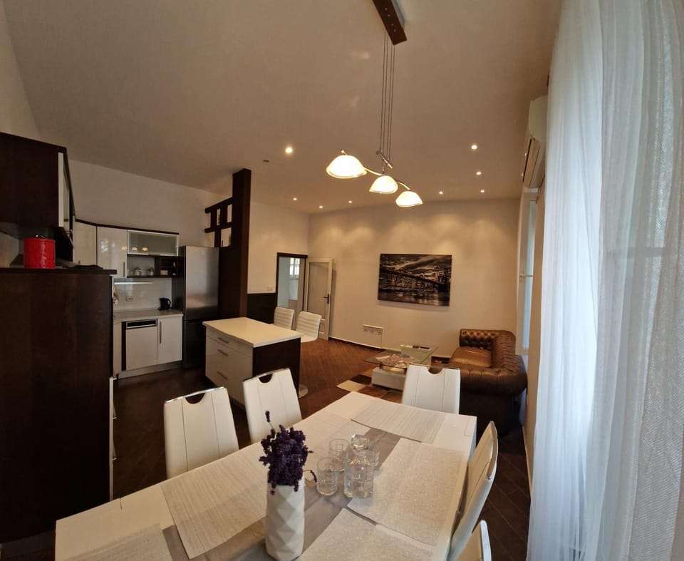 Queen of the stay - Apartment Lili Apartment in Rijeka