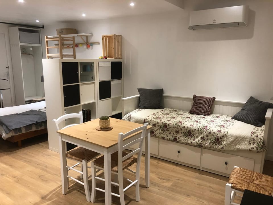 la pause nimoise Bed and Breakfast in Nimes