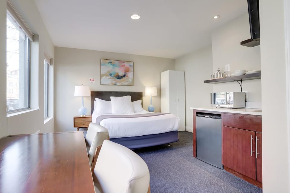 Sojourn at DuPont Place Apartment hotel in Arlington