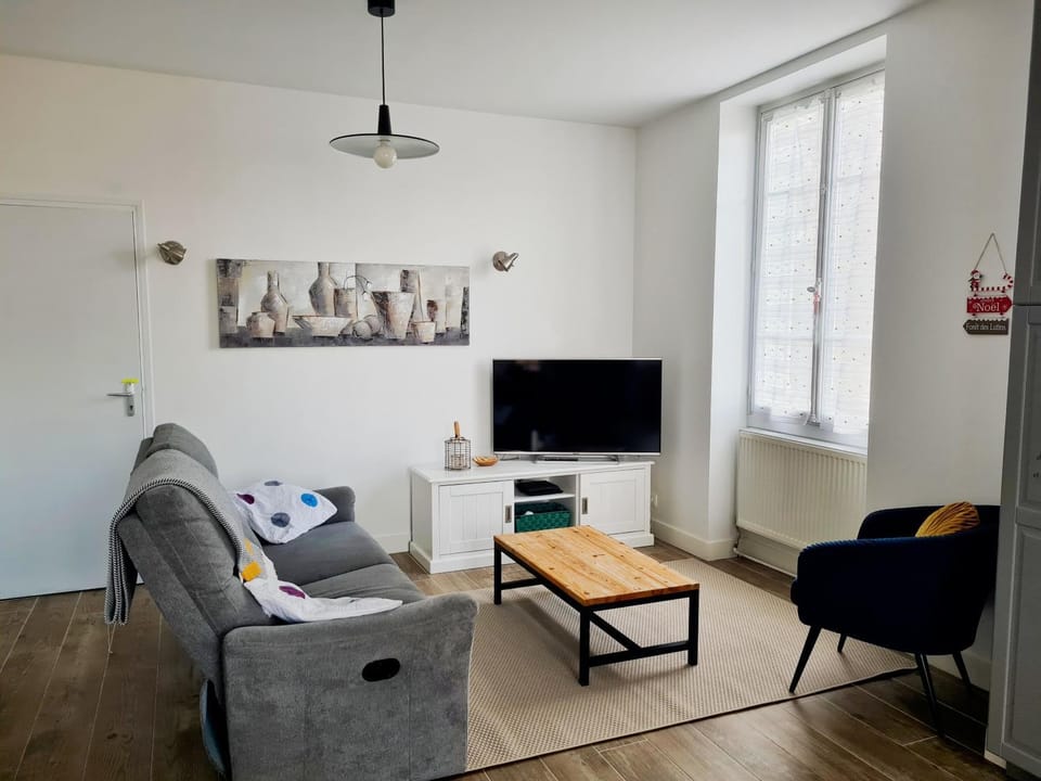 Maison tout confort avec jardin - CHANTILLY, SENLIS, PARC ASTERIX, PARIS CDG House in Chantilly