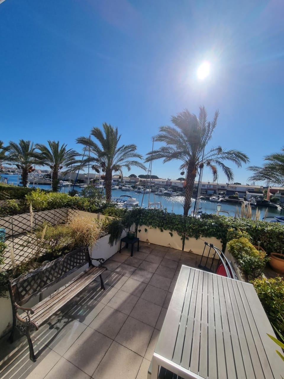 Cap Capistol Studio avec terrasse, vue port Apartment in Agde