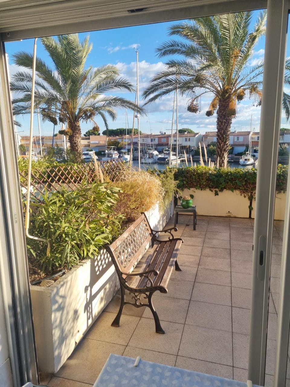 Cap Capistol Studio avec terrasse, vue port Apartment in Agde
