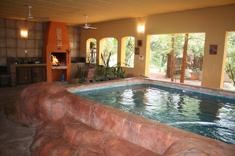Facade/entrance, BBQ facilities, Swimming pool