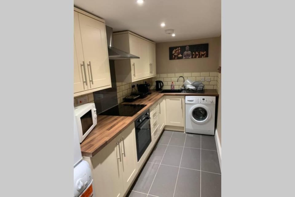 a COSY CLEAN GROUND FLOOR FLAT CLOSE TO TOWN CENTRE Apartment in Boston