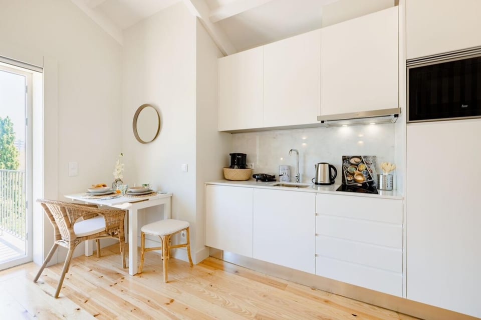 Porto Downtown Studio w/ Balcony Apartment in Porto