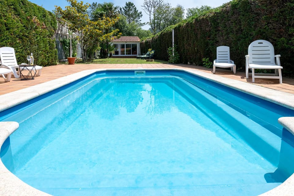 Major Beach and Lake House in O Salnés