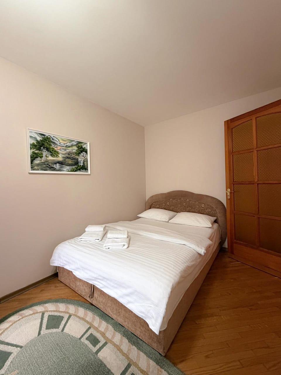 СВІТЛО ЦІЛОДОБОВО ApartPoltava Затишна 3-кімнатна квартира в центрі міста, КАШТАНОВА АЛЕЯ, звітна документація, ЧЕК Apartment in Ukraine