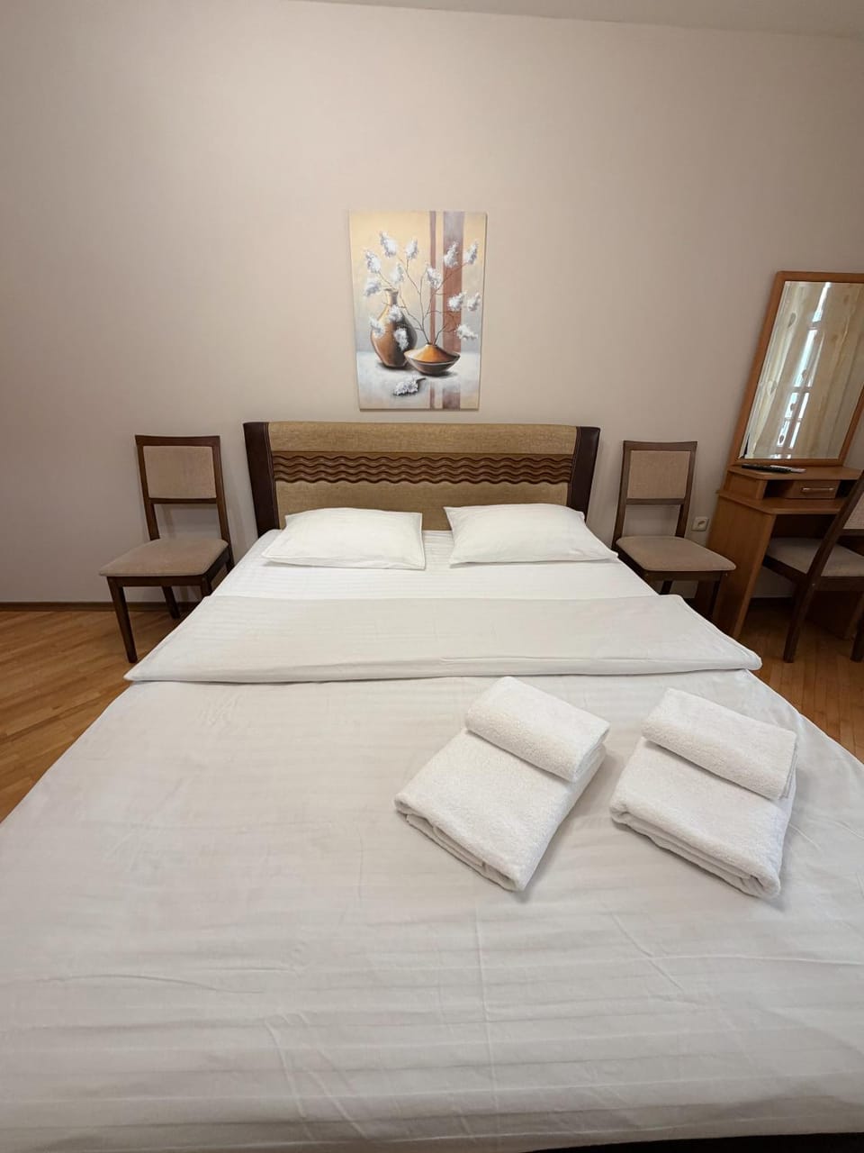 ApartPoltava Затишна 3-кімнатна квартира в центрі міста, КАШТАНОВА АЛЕЯ, звітна документація, ЧЕК Apartment in Ukraine