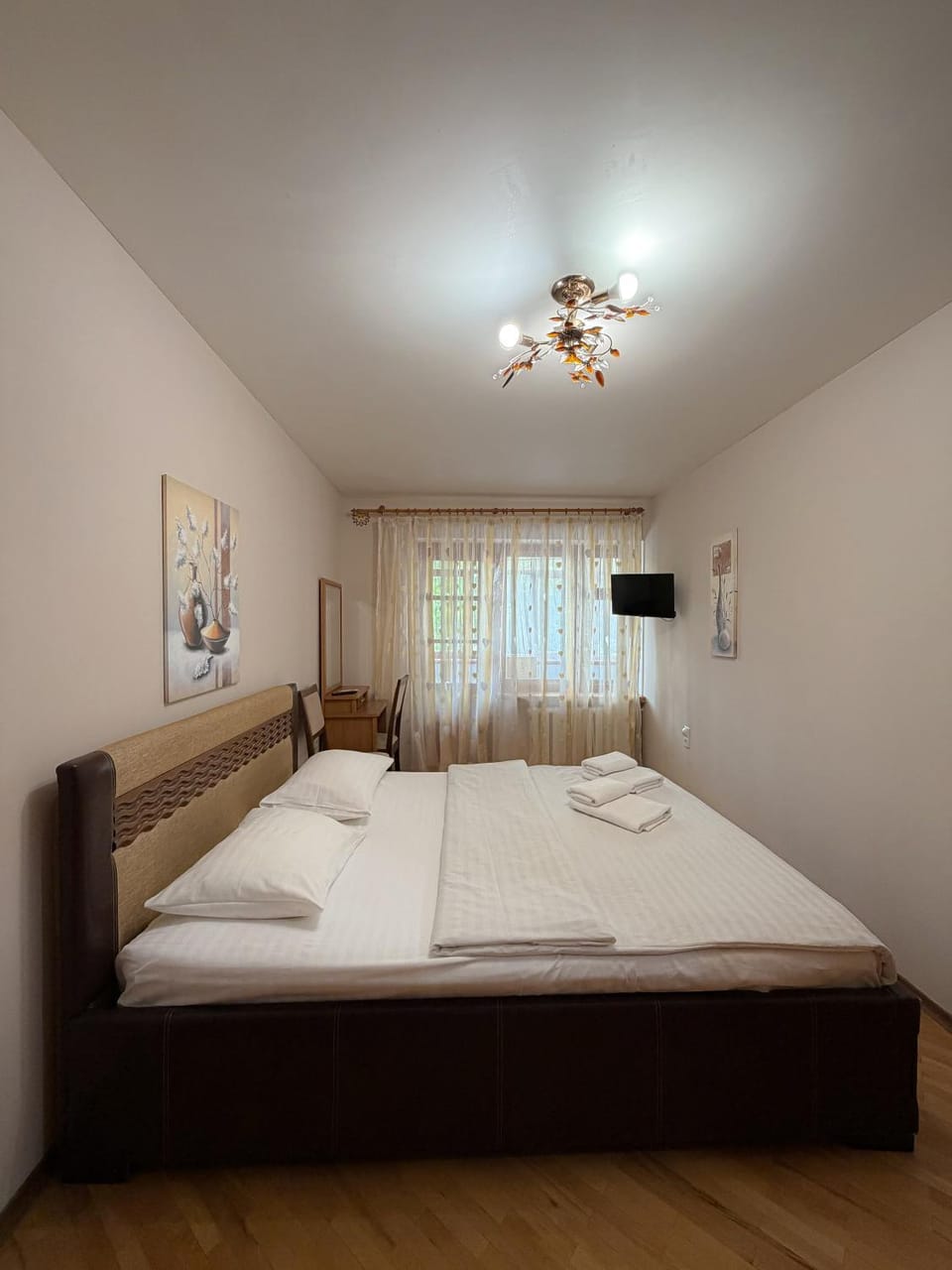 ApartPoltava Затишна 3-кімнатна квартира в центрі міста, КАШТАНОВА АЛЕЯ, звітна документація, ЧЕК Apartment in Ukraine